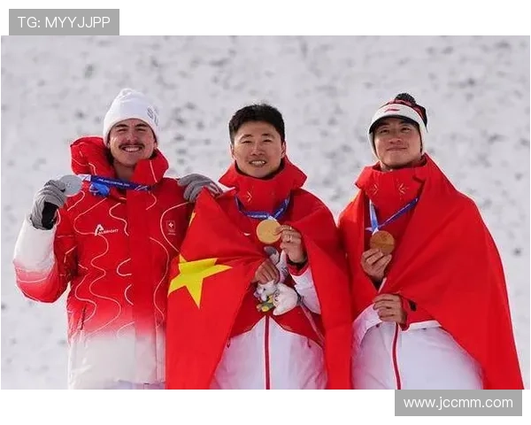 王心迪夺冠颁奖全场沸腾暖心时刻