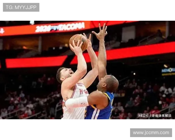 火箭险胜勇士 球员表现分化明显 火箭险胜勇士 球员表现分化明显